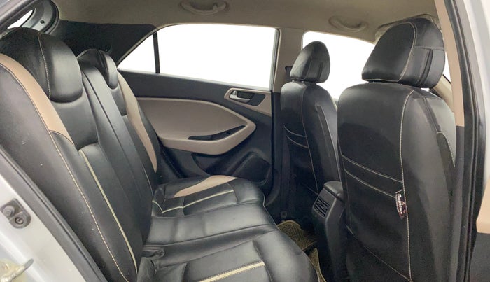 2018 Hyundai Elite i20 MAGNA EXECUTIVE 1.2, Petrol, Manual, 37,282 km, Right Side Rear Door Cabin