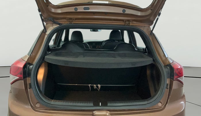 2015 Hyundai i20 Active 1.2 S, Petrol, Manual, 74,842 km, Boot Open Zoomed View