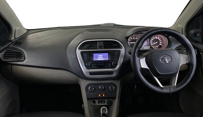 2017 Tata Tiago XT PETROL, Petrol, Manual, 71,017 km, Dashboard