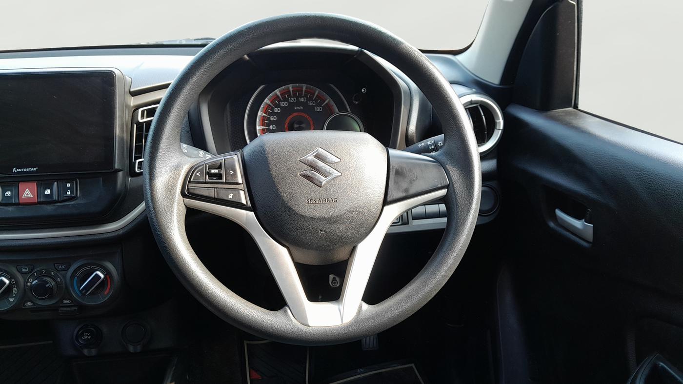2022 Maruti Celerio ZXI AMT, Petrol, Automatic, 60,417 km, Steering Wheel Close Up