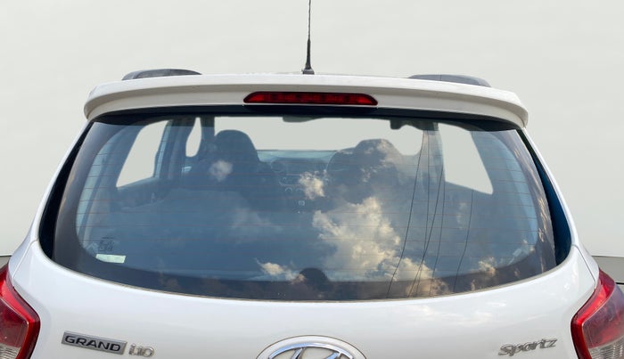 2019 Hyundai Grand i10 SPORTZ 1.2 KAPPA VTVT, Petrol, Manual, 71,471 km, Rear Windshield