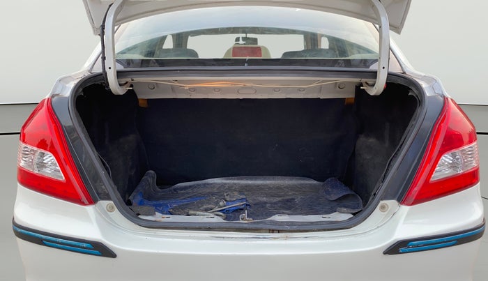 2016 Maruti Swift Dzire VDI, Diesel, Manual, 1,17,600 km, Boot Open Zoomed View