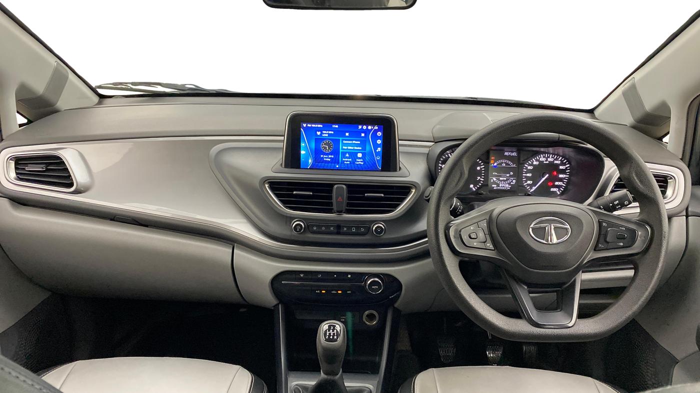 2020 Tata ALTROZ XT PETROL, Petrol, Manual, 84,437 km, Dashboard