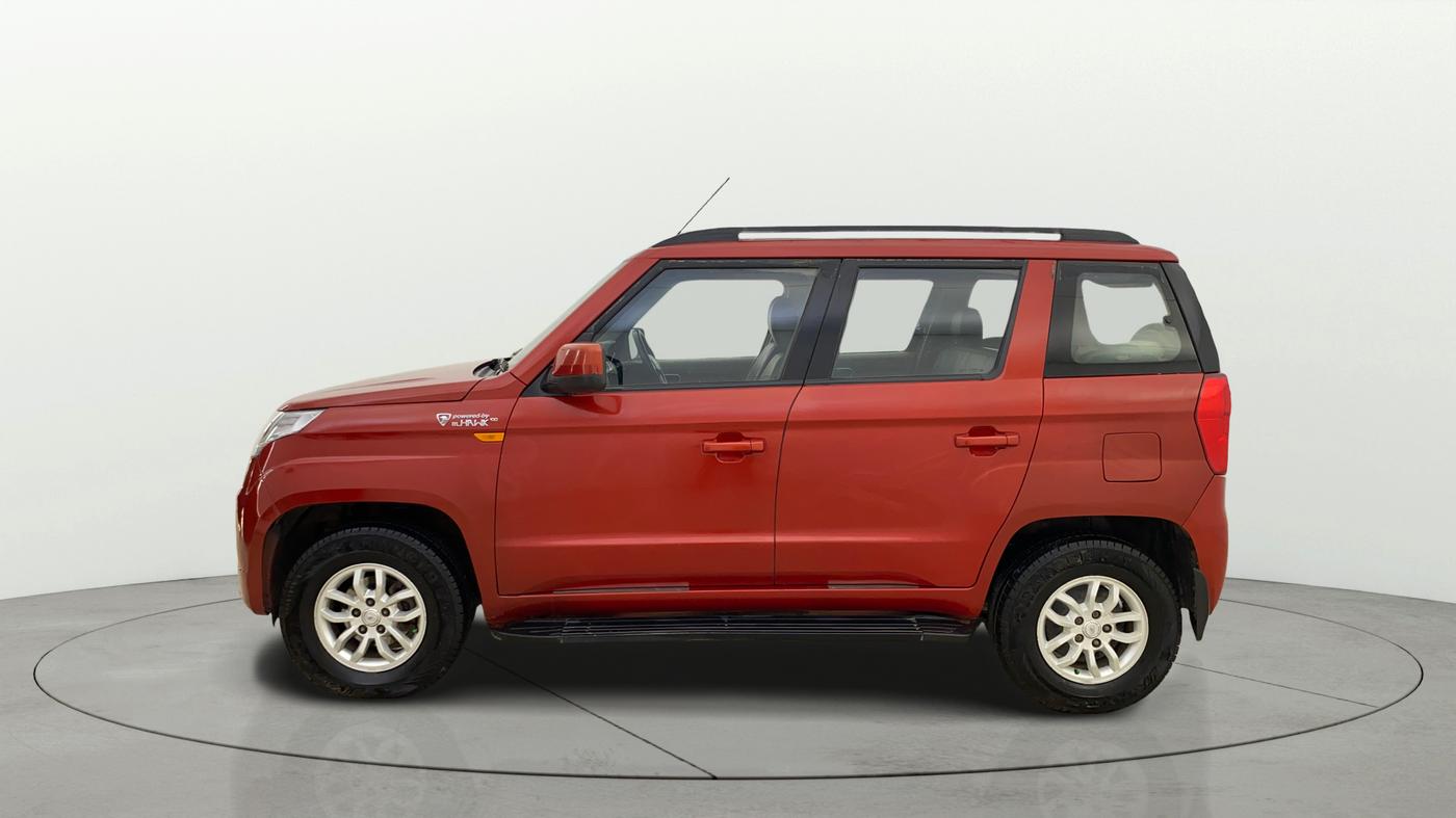 2017 Mahindra TUV300 T8 AMT, Diesel, Automatic, 1,35,641 km, Left Side