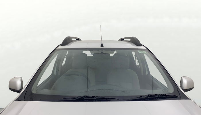 2015 Renault Duster 85 PS RXL DIESEL, Diesel, Manual, 1,46,319 km, Front Windshield