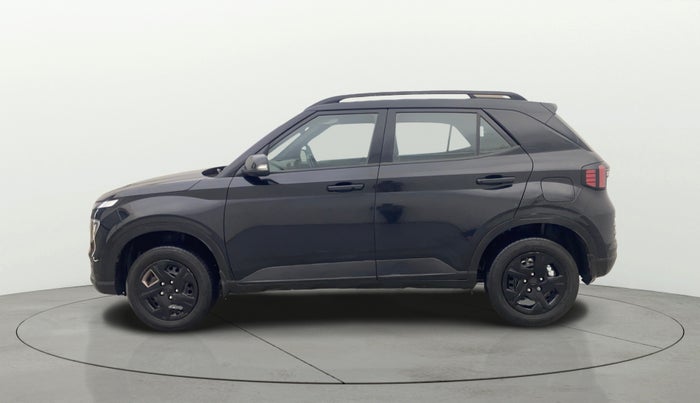 2023 Hyundai VENUE SX 1.2 KNIGHT EDITION, Petrol, Manual, 61,051 km, Left Side