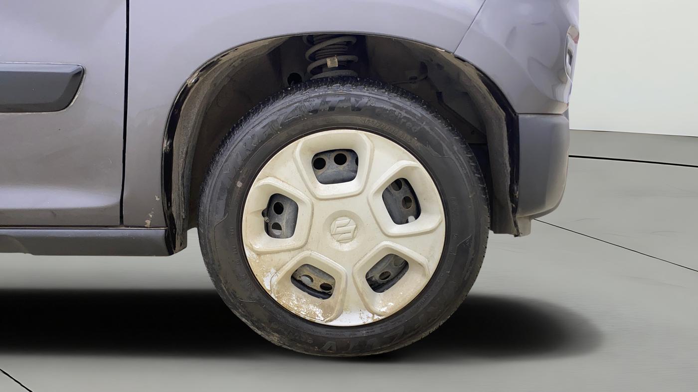 2019 Maruti S PRESSO VXI+, Petrol, Manual, 21,899 km, Right Front Wheel