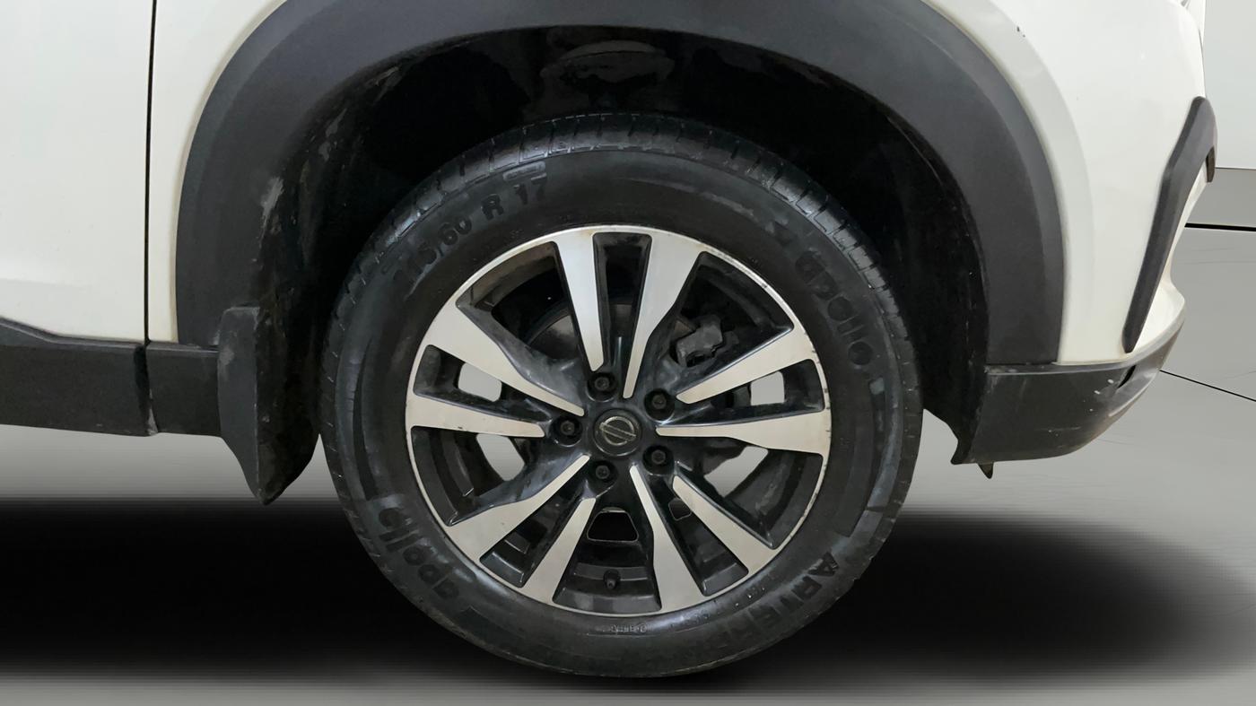 2021 Nissan Kicks XV 1.5, Petrol, Manual, 22,591 km, Right Front Wheel