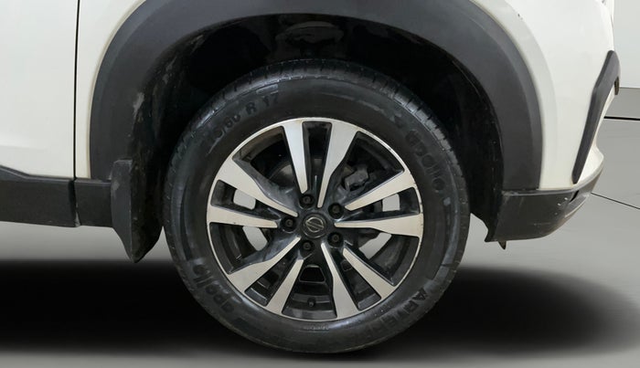 2021 Nissan Kicks XV 1.5, Petrol, Manual, 22,540 km, Right Front Wheel