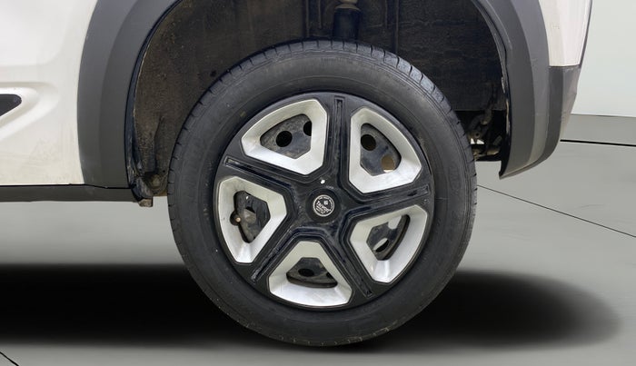 2021 Renault Kiger RXL AMT, Petrol, Automatic, 28,306 km, Left Rear Wheel