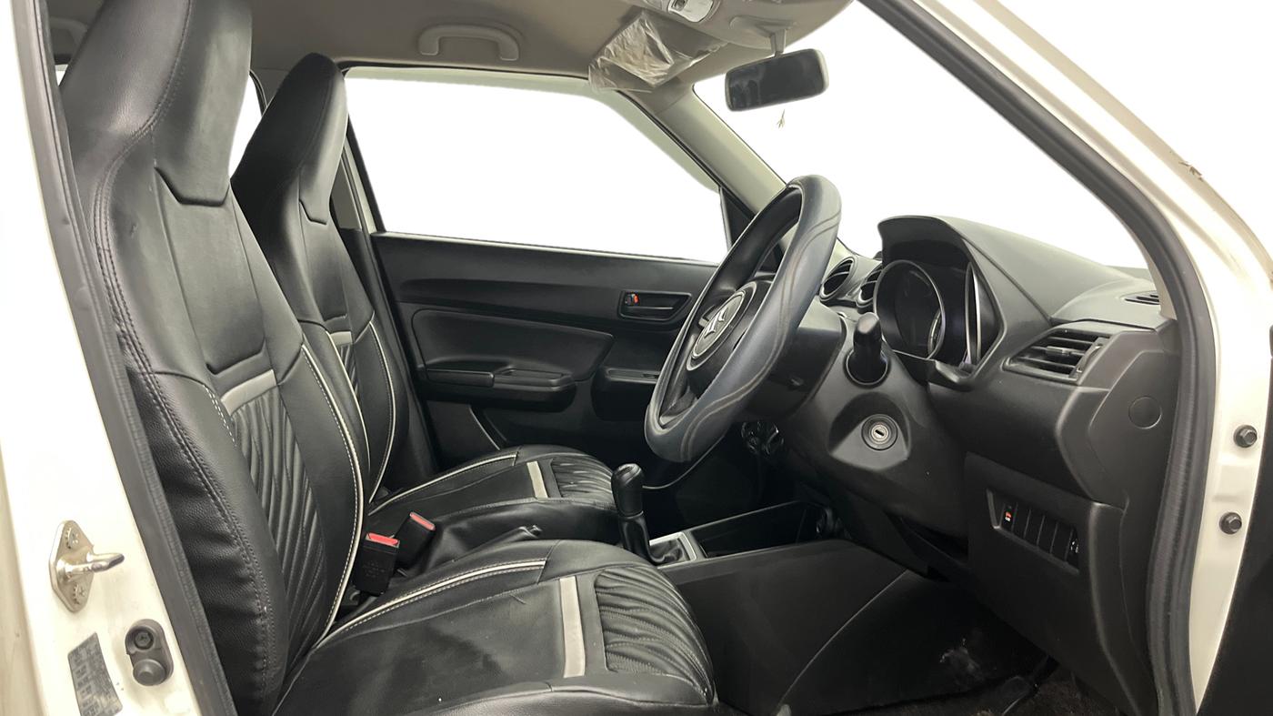 2019 Maruti Swift LDI, Diesel, Manual, 74,366 km, Right Side Front Door Cabin