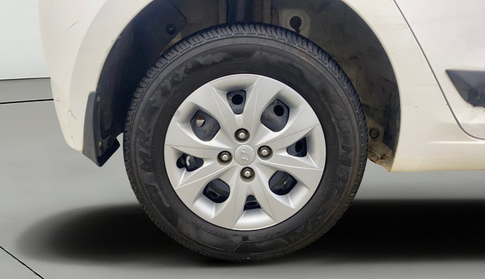 2016 Hyundai Elite i20 SPORTZ 1.2, Petrol, Manual, 89,473 km, Right Rear Wheel