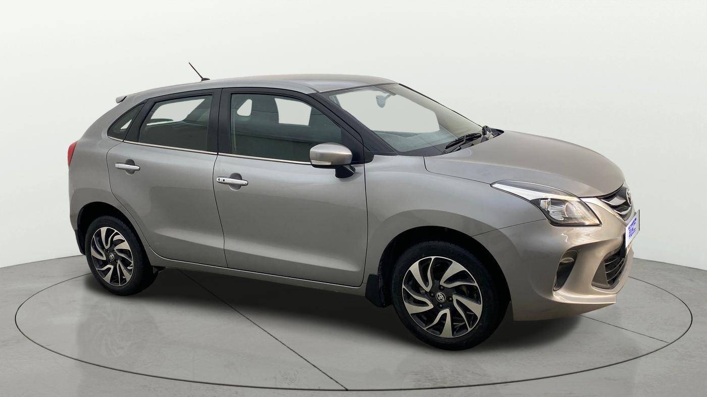 2020 Toyota Glanza V, Petrol, Manual, 43,323 km, Right Front Diagonal
