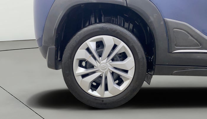 2023 Maruti FRONX SIGMA 1.2 MT, Petrol, Manual, 27,917 km, Right Rear Wheel