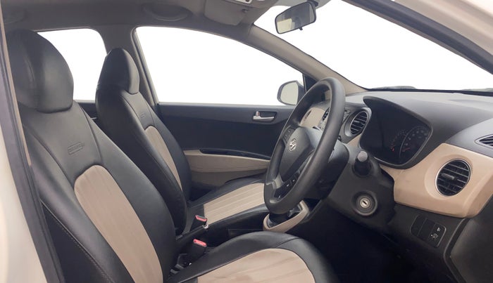 2015 Hyundai Grand i10 SPORTZ 1.2 KAPPA VTVT, Petrol, Manual, 49,022 km, Right Side Front Door Cabin