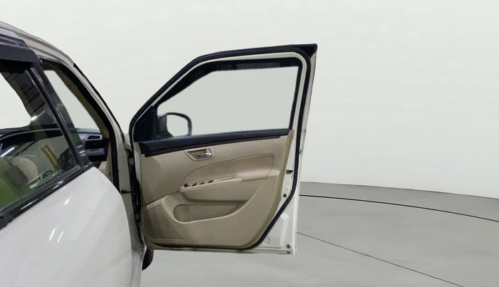 2014 Maruti Swift Dzire VDI, Diesel, Manual, 91,924 km, RHS Front Door