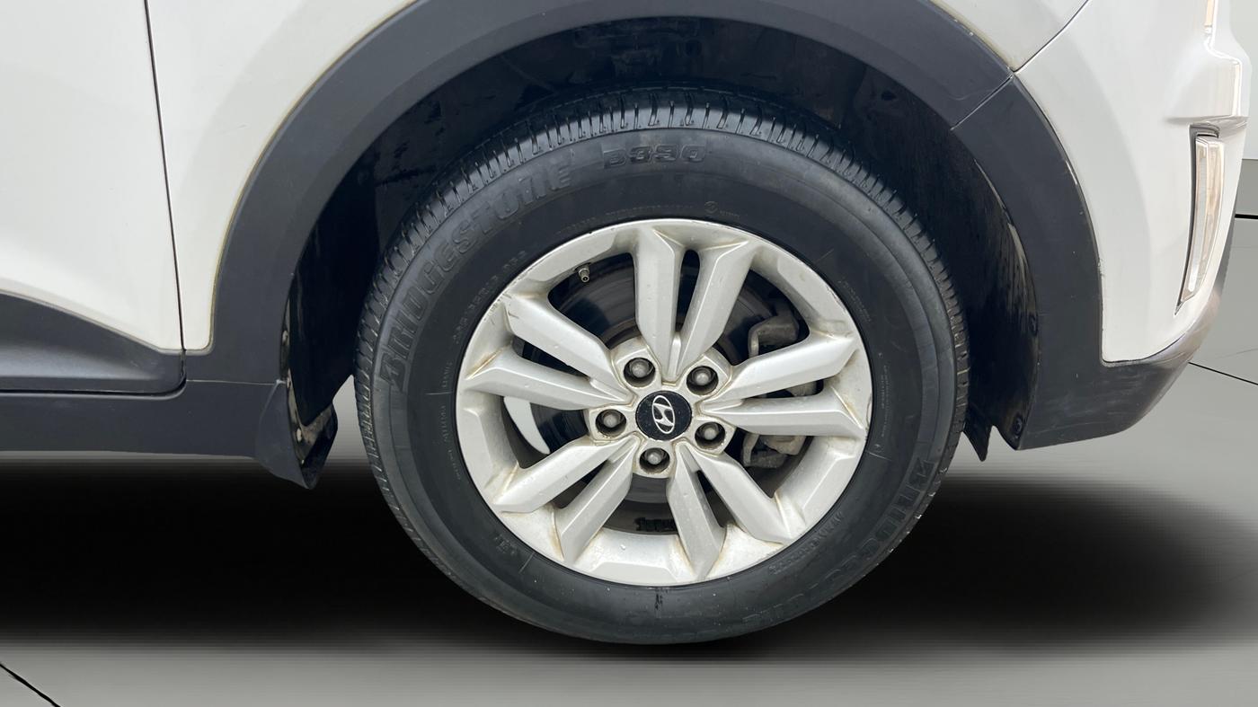 2016 Hyundai Creta SX PLUS 1.6 PETROL, Petrol, Manual, 67,037 km, Right Front Wheel