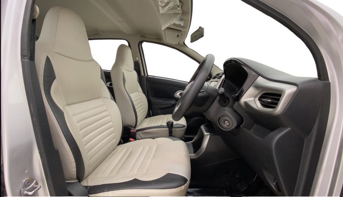 2021 Datsun Redi Go T, Petrol, Manual, 79,652 km, Right Side Front Door Cabin