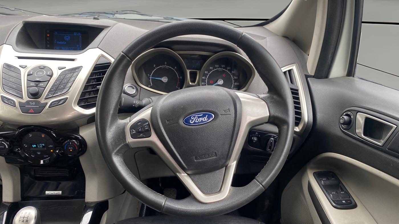 2016 Ford Ecosport TITANIUM 1.5L DIESEL, Diesel, Manual, 60,023 km, Steering Wheel Close Up
