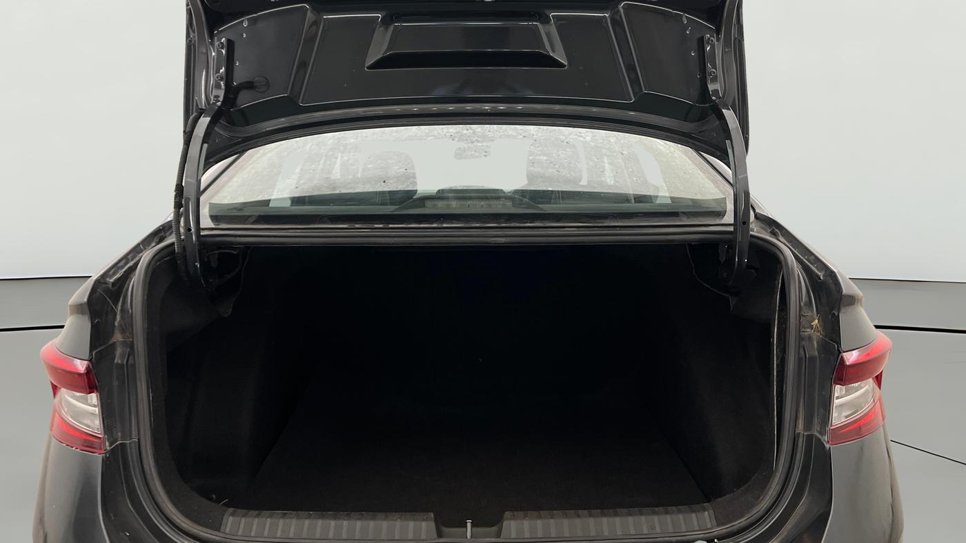 2022 Skoda SLAVIA AMBITION 1.0L TSI MT, Petrol, Manual, 1,02,302 km, Boot Open Zoomed View