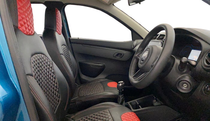 2022 Renault Kwid RXT 1.0, Petrol, Manual, 20,670 km, Right Side Front Door Cabin