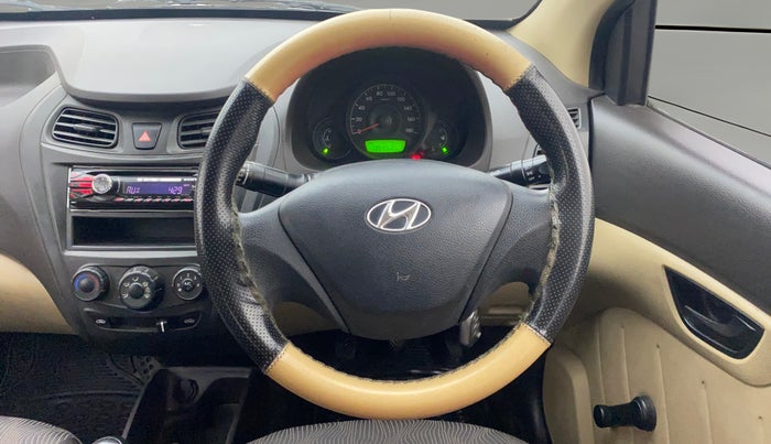 2012 Hyundai Eon D-LITE, Petrol, Manual, 73,497 km, Steering Wheel Close Up