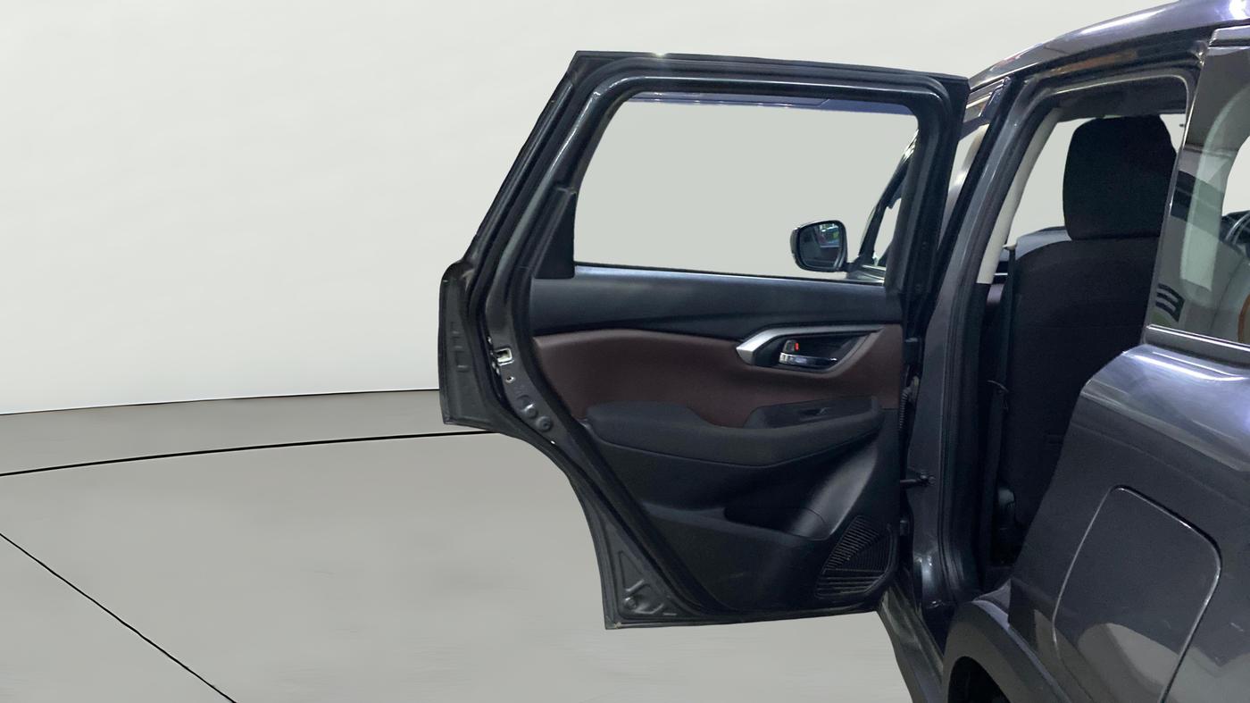 2024 Maruti Grand Vitara SIGMA SMART HYBRID, Petrol, Manual, 17,444 km, LHS Rear Door