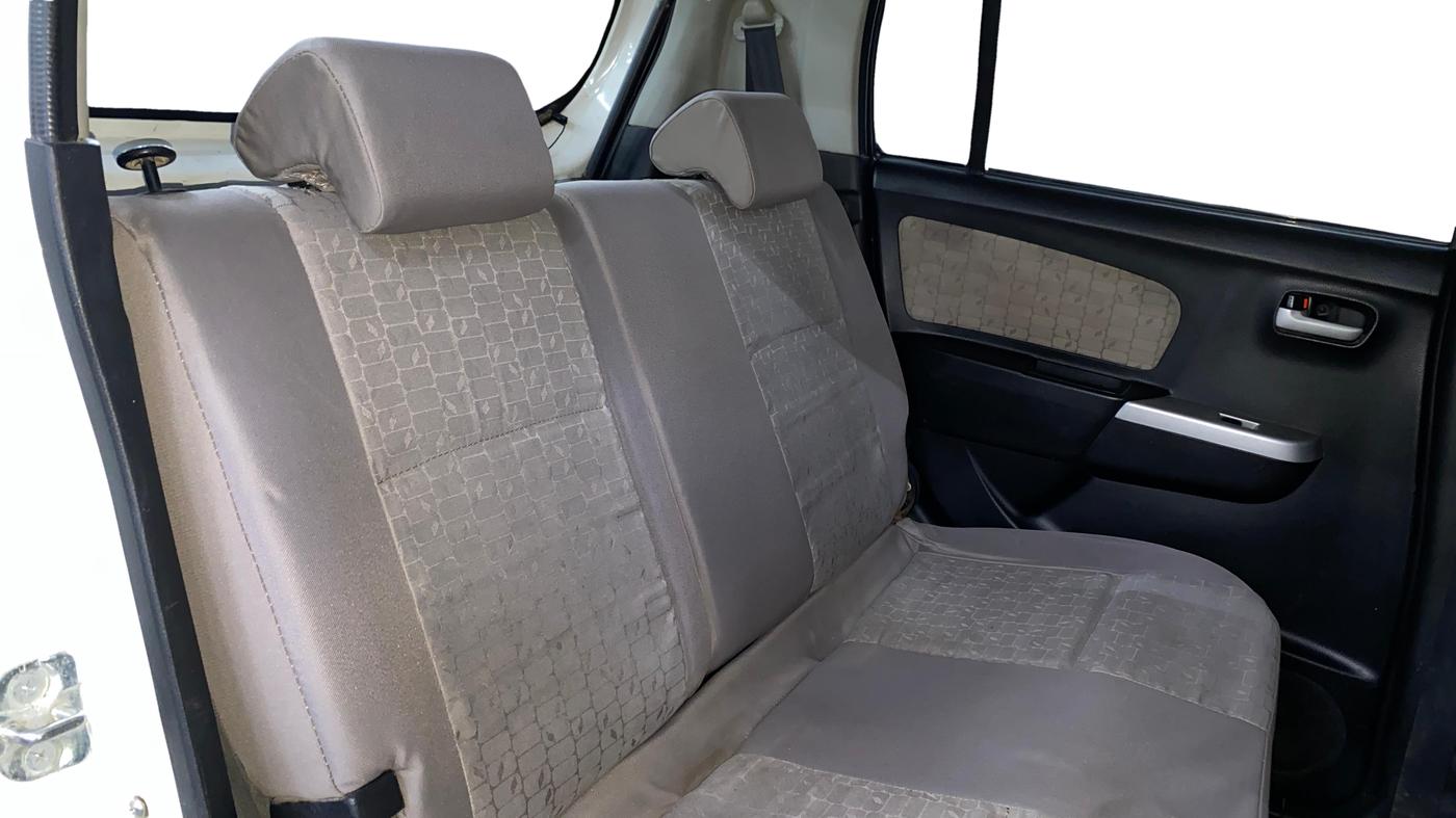 2015 Maruti Wagon R 1.0 VXI, Petrol, Manual, 56,546 km, Right Side Rear Door Cabin