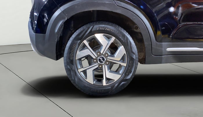 2023 KIA SONET HTX 1.5 AT, Diesel, Automatic, 39,363 km, Right Rear Wheel