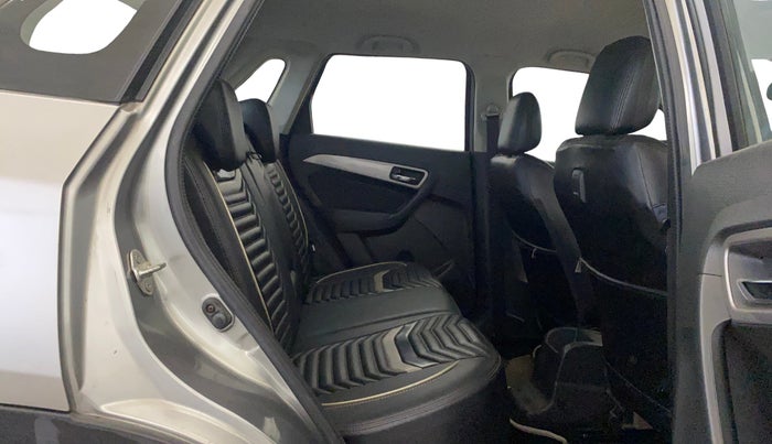 2018 Maruti Vitara Brezza ZDI, Diesel, Manual, 75,896 km, Right Side Rear Door Cabin