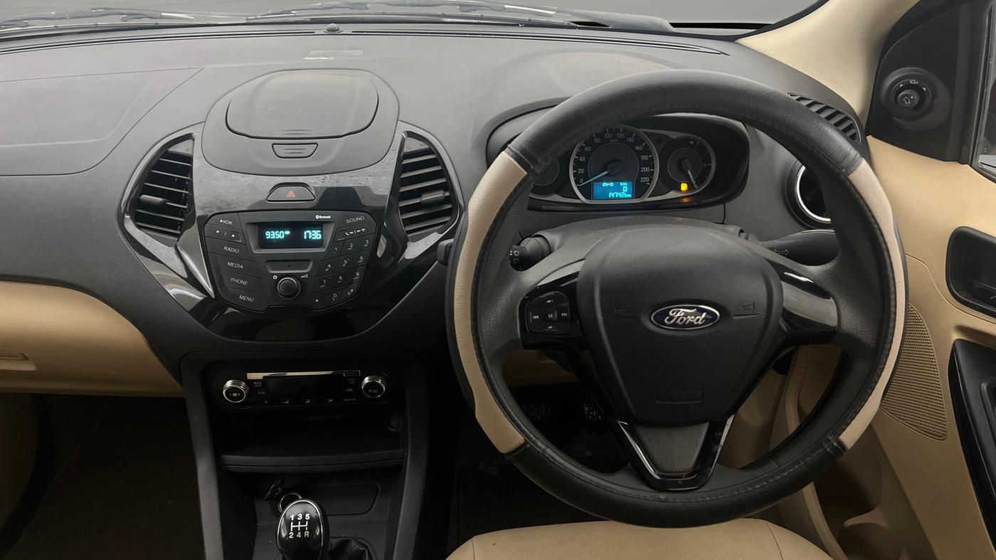 2016 Ford Figo Aspire TITANIUM 1.2 PETROL, Petrol, Manual, 14,716 km, Steering Wheel Close Up