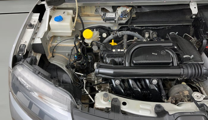 2023 Renault Kwid RXT 1.0 AMT, Petrol, Automatic, 17,253 km, Engine View - Right