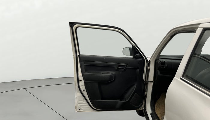 2020 Maruti S PRESSO VXI CNG, CNG, Manual, 78,328 km, LHS Front Door
