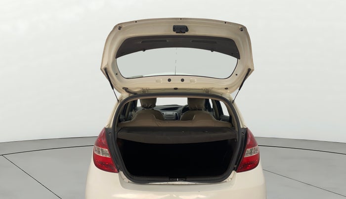 2012 Hyundai i20 MAGNA 1.2, Petrol, Manual, 56,514 km, Boot Door Open