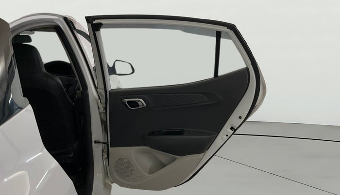 2021 Hyundai AURA SX PLUS 1.2 AMT, Petrol, Automatic, 27,227 km, RHS Rear Door