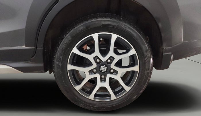 2022 Maruti XL6 ALPHA MT, Petrol, Manual, 35,183 km, Left Rear Wheel