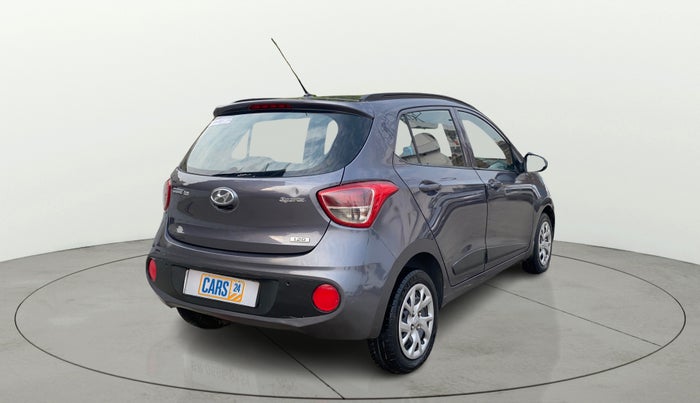 2017 Hyundai Grand i10 SPORTZ (O) 1.2 U2 CRDI, Diesel, Manual, 83,797 km, Right Back Diagonal