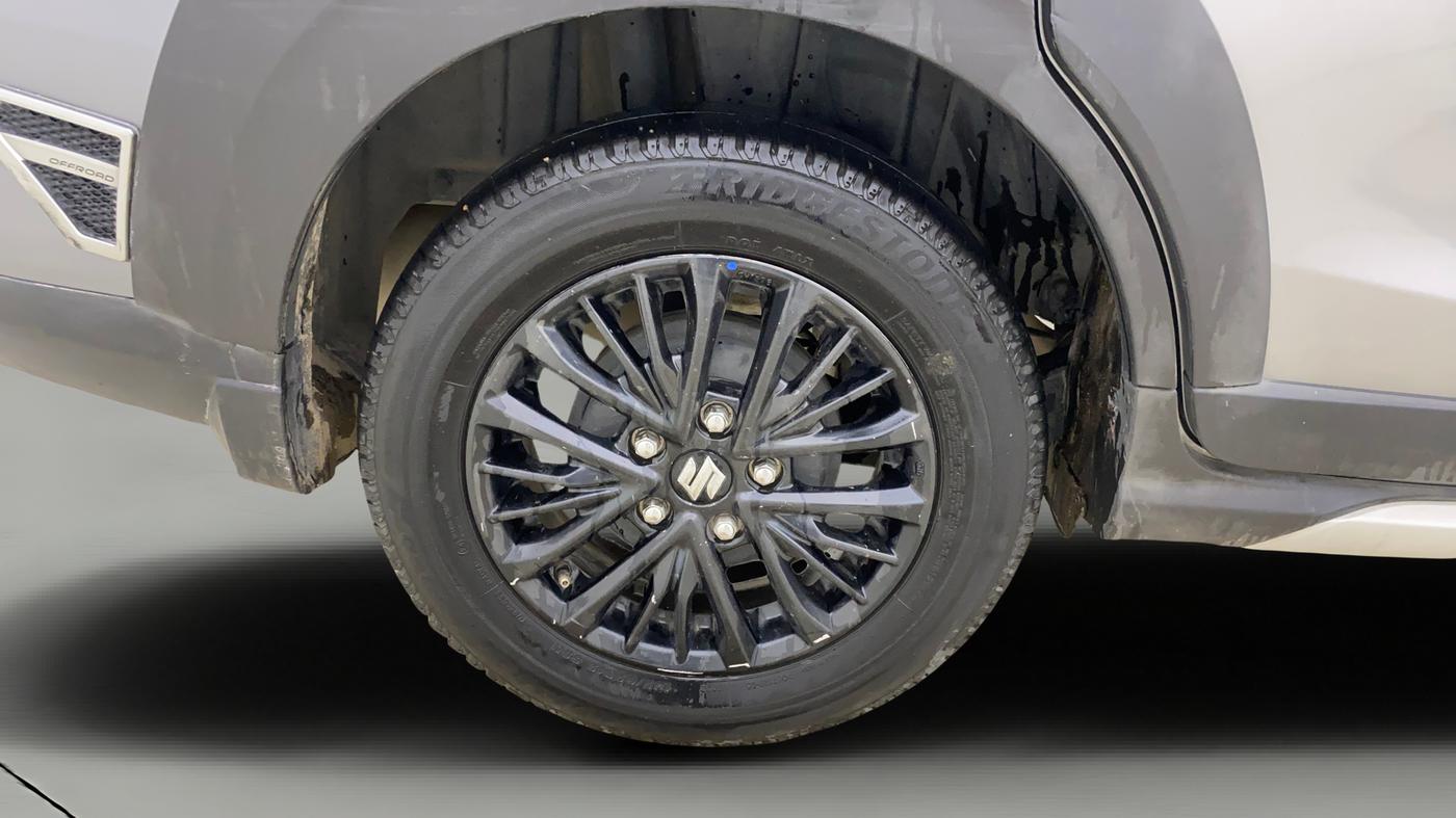 2019 Maruti XL6 ALPHA AT, Petrol, Automatic, 57,537 km, Right Rear Wheel