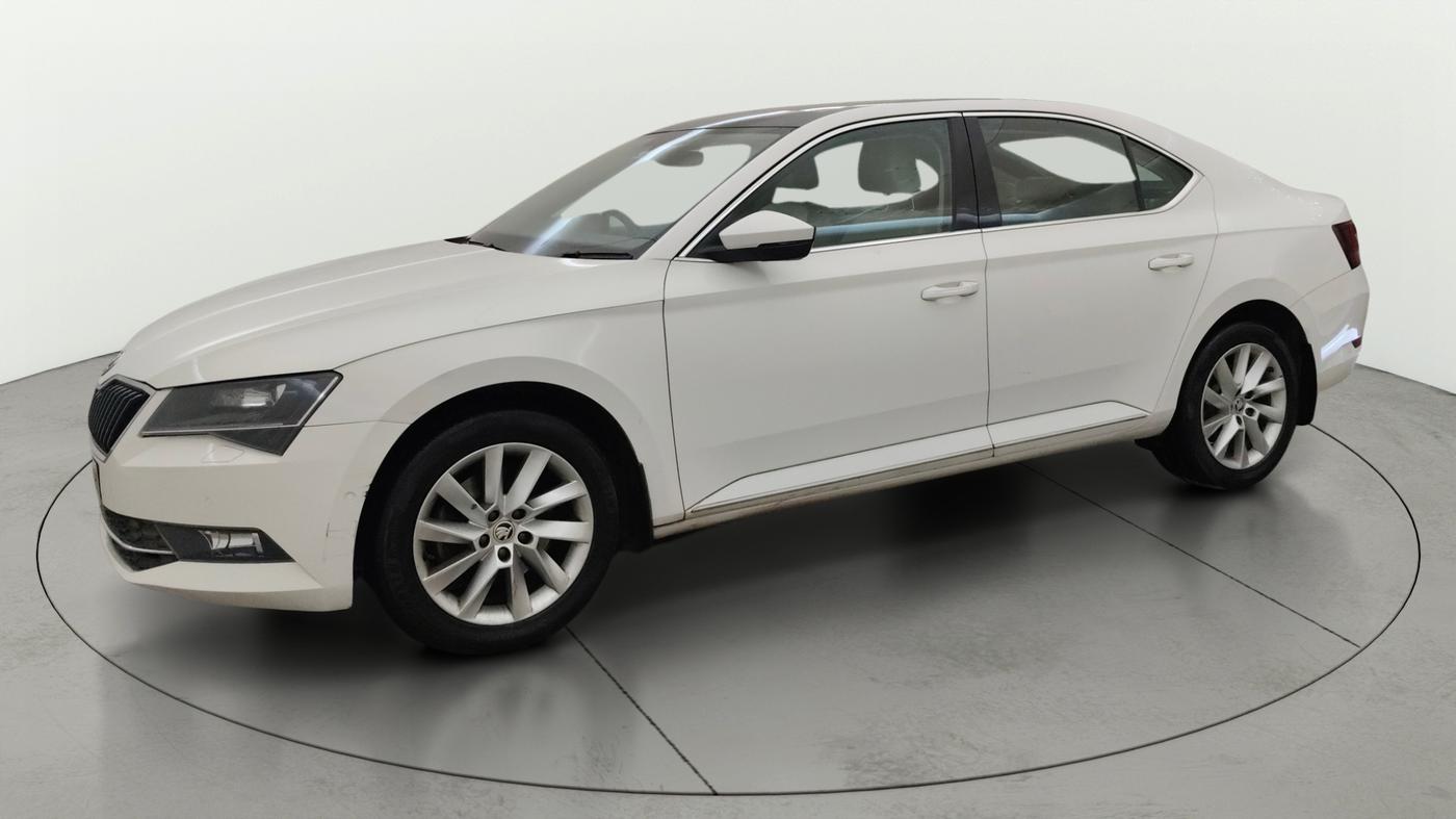 2018 Skoda Superb L&K 1.8 TSI AT, Petrol, Automatic, 85,897 km, Left Front Diagonal