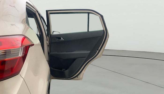 2016 Hyundai Creta SX PLUS AT 1.6 DIESEL, Diesel, Automatic, 1,48,650 km, RHS Rear Door