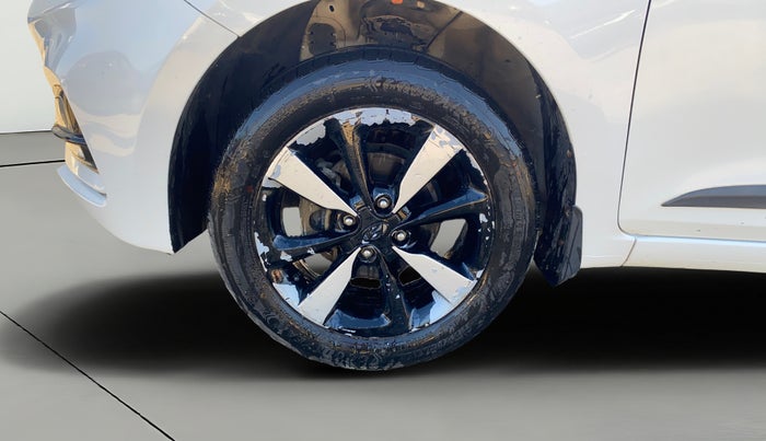 2018 Hyundai Elite i20 MAGNA EXECUTIVE 1.2, Petrol, Manual, 97,243 km, Left Front Wheel