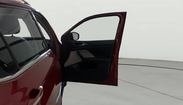 2021 Volkswagen TAIGUN TOPLINE 1.0 TSI MT, Petrol, Manual, 33,323 km, RHS Front Door