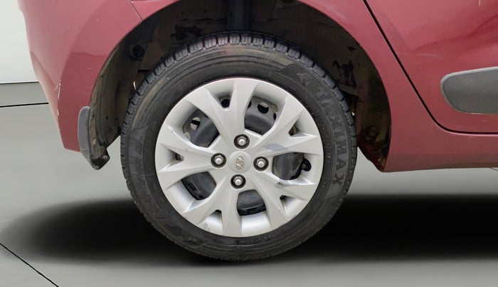 2015 Hyundai Grand i10 SPORTZ 1.2 KAPPA VTVT, Petrol, Manual, 73,321 km, Right Rear Wheel