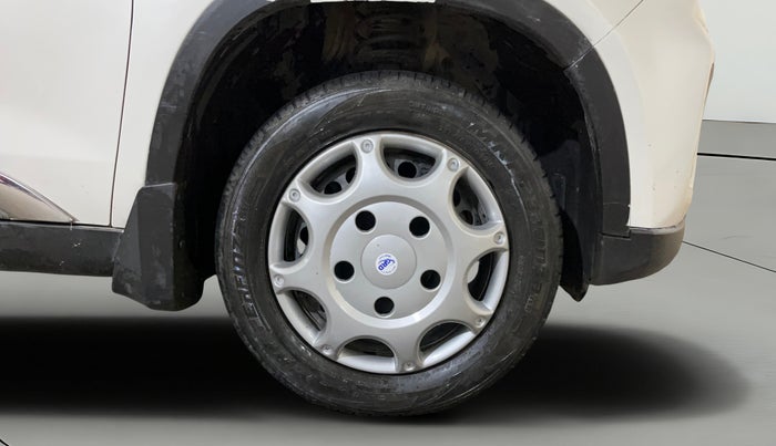 2020 Maruti Vitara Brezza VXI, Petrol, Manual, 84,775 km, Right Front Wheel