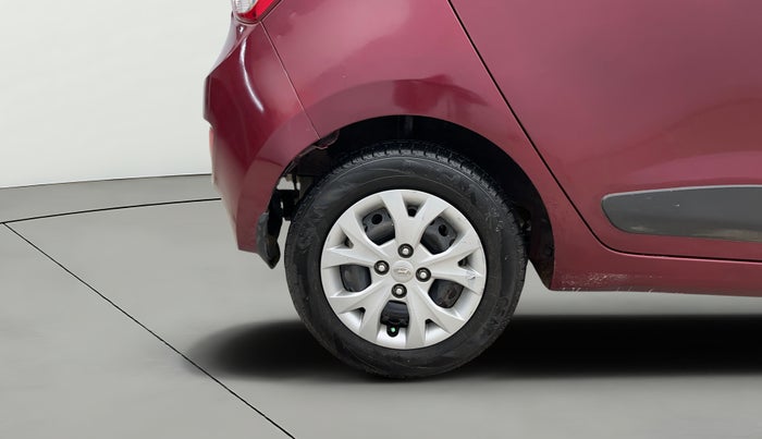 2015 Hyundai Grand i10 SPORTZ 1.2 KAPPA VTVT, Petrol, Manual, 54,303 km, Right Rear Wheel