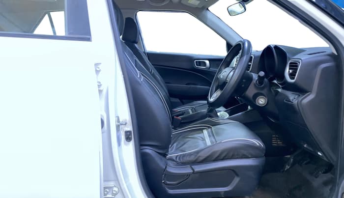 2021 Hyundai VENUE S 1.2, Petrol, Manual, 24,556 km, Right Side Front Door Cabin