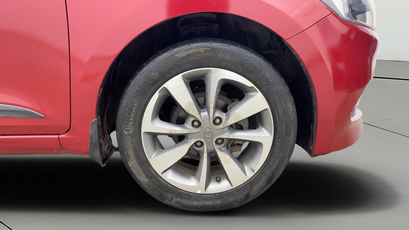 2014 Hyundai Elite i20 ASTA 1.2, Petrol, Manual, 74,879 km, Right Front Wheel