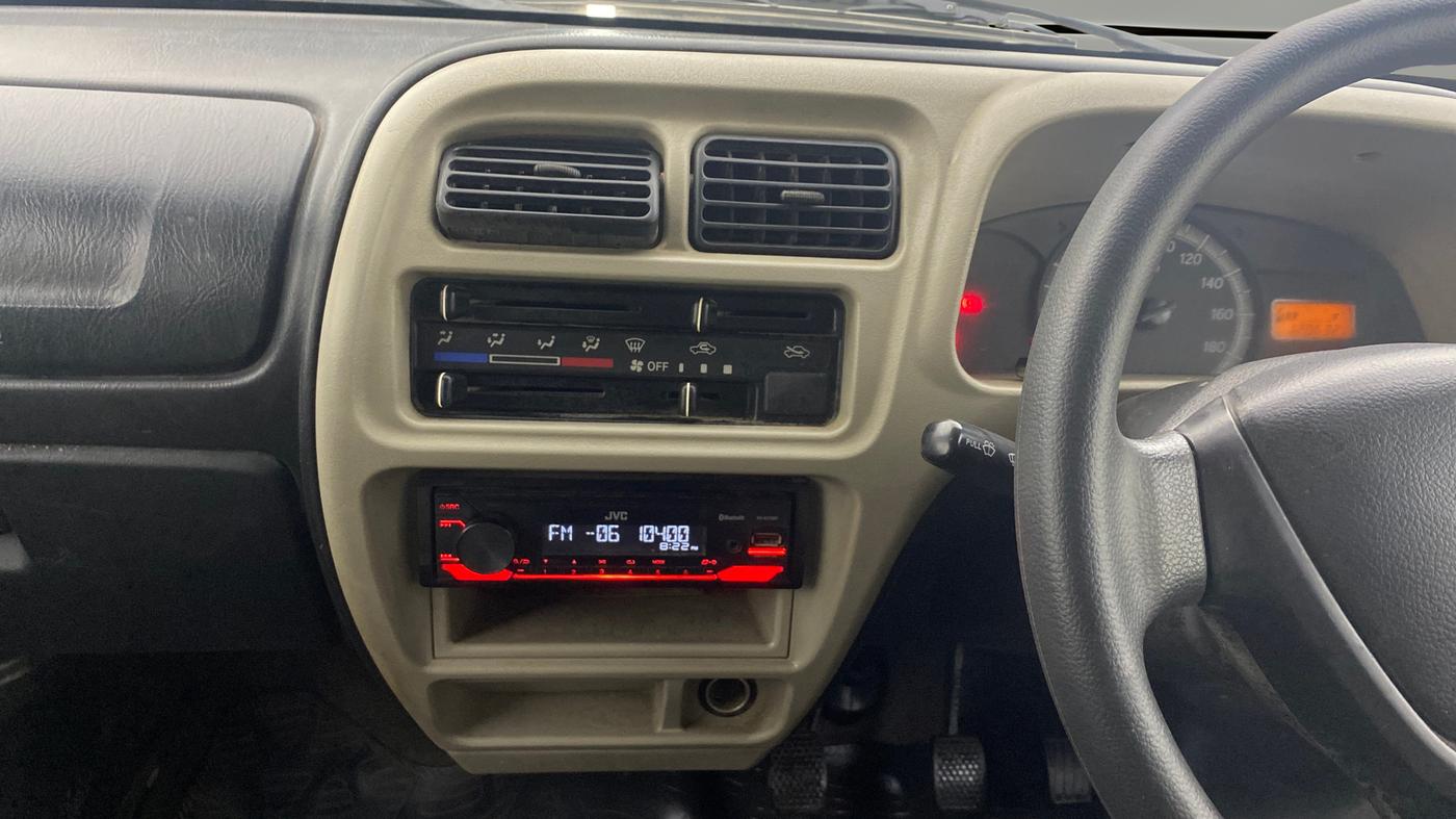 2022 Maruti Eeco 7 STR STD(O), Petrol, Manual, 1,20,631 km, Air Conditioner