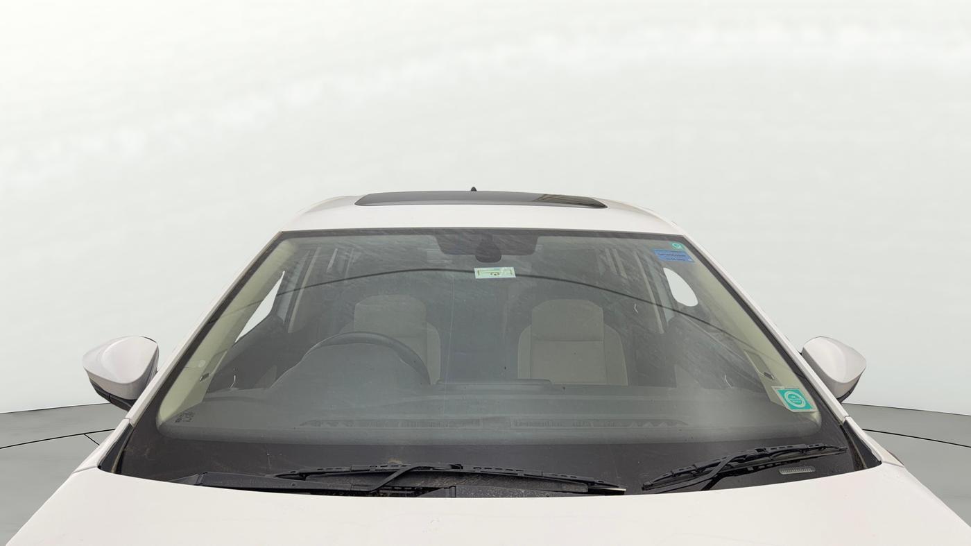 2022 Skoda SLAVIA STYLE 1.0L TSI MT, Petrol, Manual, 37,955 km, Front Windshield