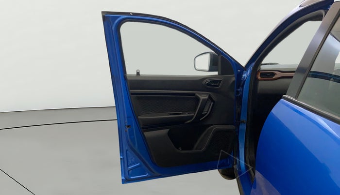 2022 Renault Kiger RXZ AMT DUAL TONE, Petrol, Automatic, 1,07,384 km, LHS Front Door